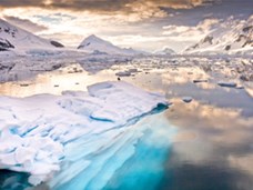 קריסת קרחונים וחשש מהצפות: אנטרקטיקה